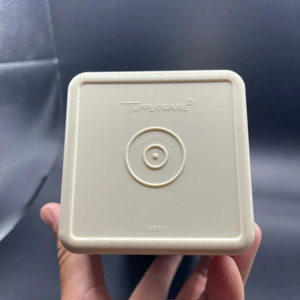 Tupperware measurements height